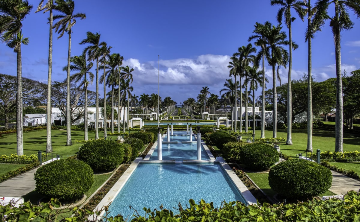 Creative water features and exterior